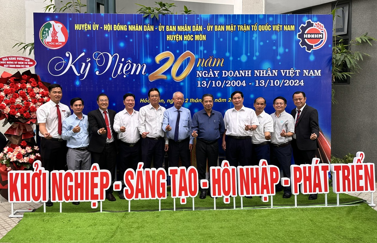 Huyện Hóc Môn Họp mặt kỷ niệm 20 năm Ngày Doanh nhân Việt Nam