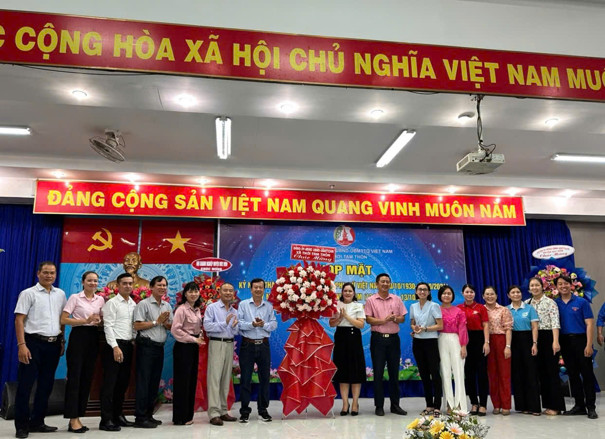 Kỷ niệm ngày Thành lập Hội LHPN và ngày Doanh nhân Việt Nam