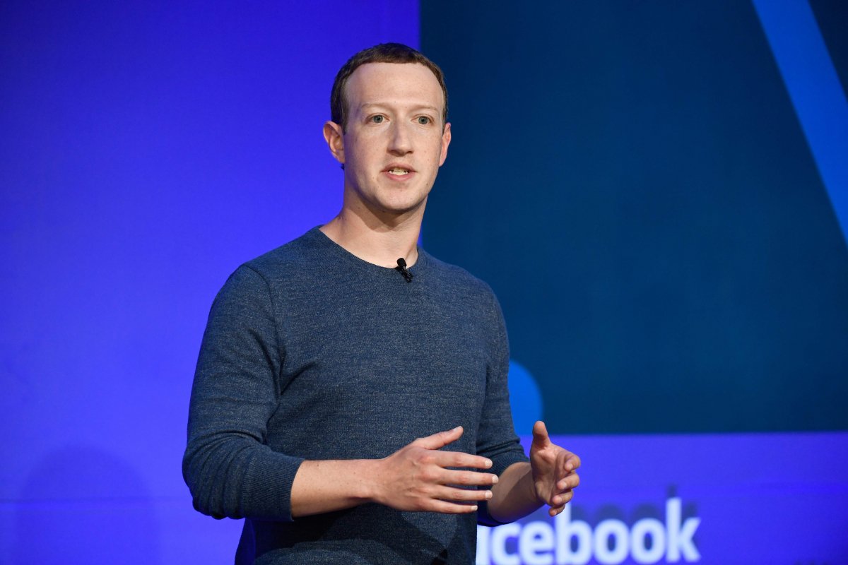 Mark Zuckerberg nói về các tỷ phú: 'Không ai xứng đáng có nhiều tiền như vậy'