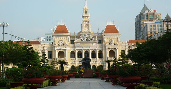 UBND TP.HCM: Phê bình nghiêm khắc Sở TNMT vì ban hành công văn gây hoang mang người dân